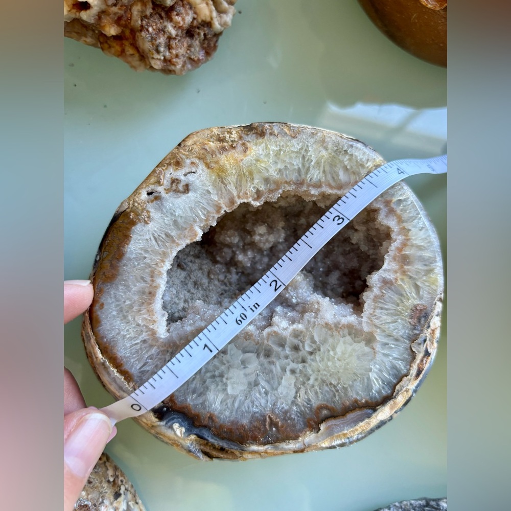 Agate Geode from Brazil - Picture 10 of 10